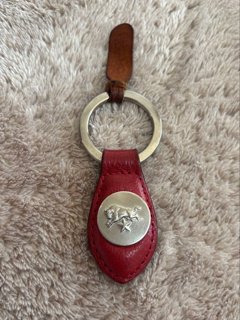 ￼moka！！！イルビゾンテ 二つ折り財布 赤 キーホルダー付き