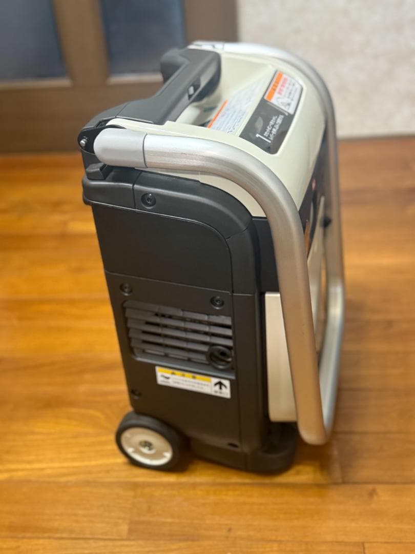 HONDA カセットガスボンベ発電機 ENEPO エネポ EU9iGB