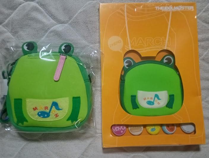 アイドルマスターバースデー企画　高槻やよいカエルのポシェット（新・旧セット）