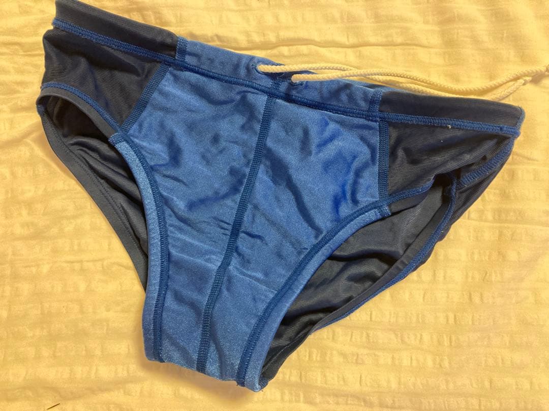 イトマン　旧型　Vパン 競パン　 スピード　競泳水着　スイミング　ミズノ　水泳部