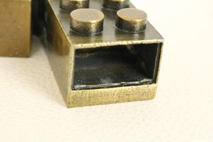 【新品】☆ビューティービースト：ロゴ刻　ブロック型　真鍮　ライターケース