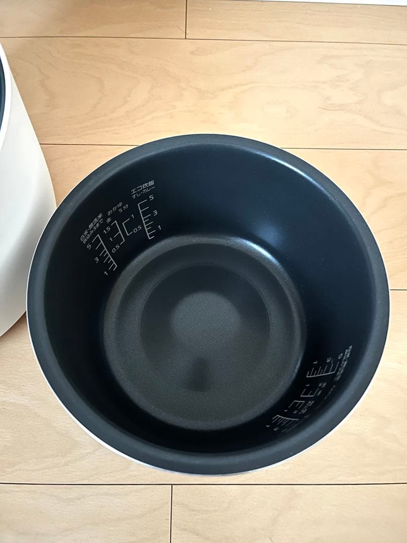 Panasonic SR-R10B 炊飯器 圧力IH ホワイト