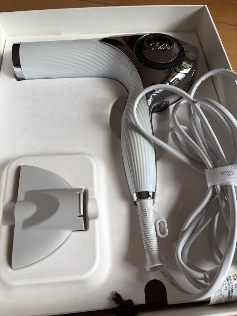 リファのドライヤー