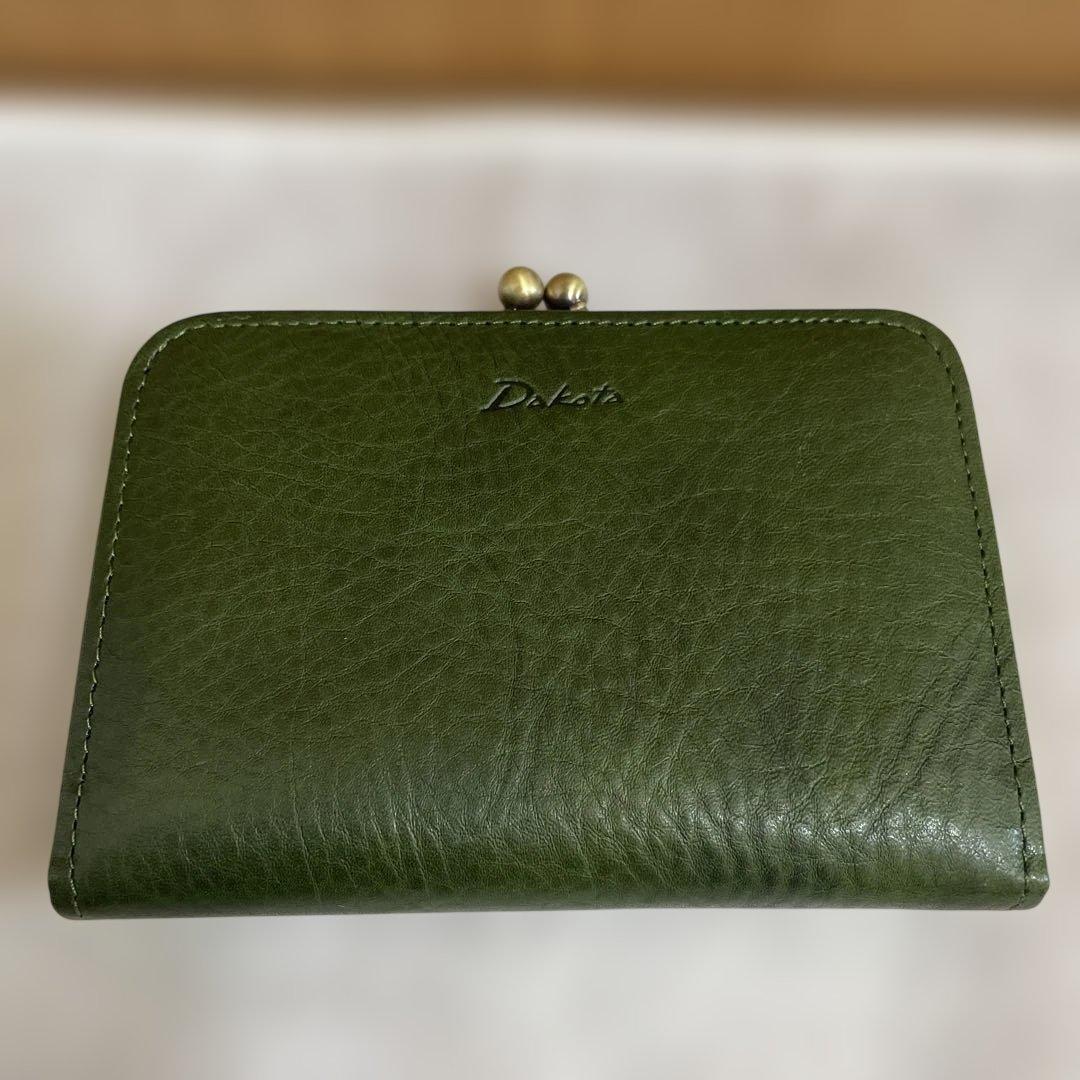 新品未使用　箱付き　Dakota二つ折りがま口財布　ラルゴ　グリーン