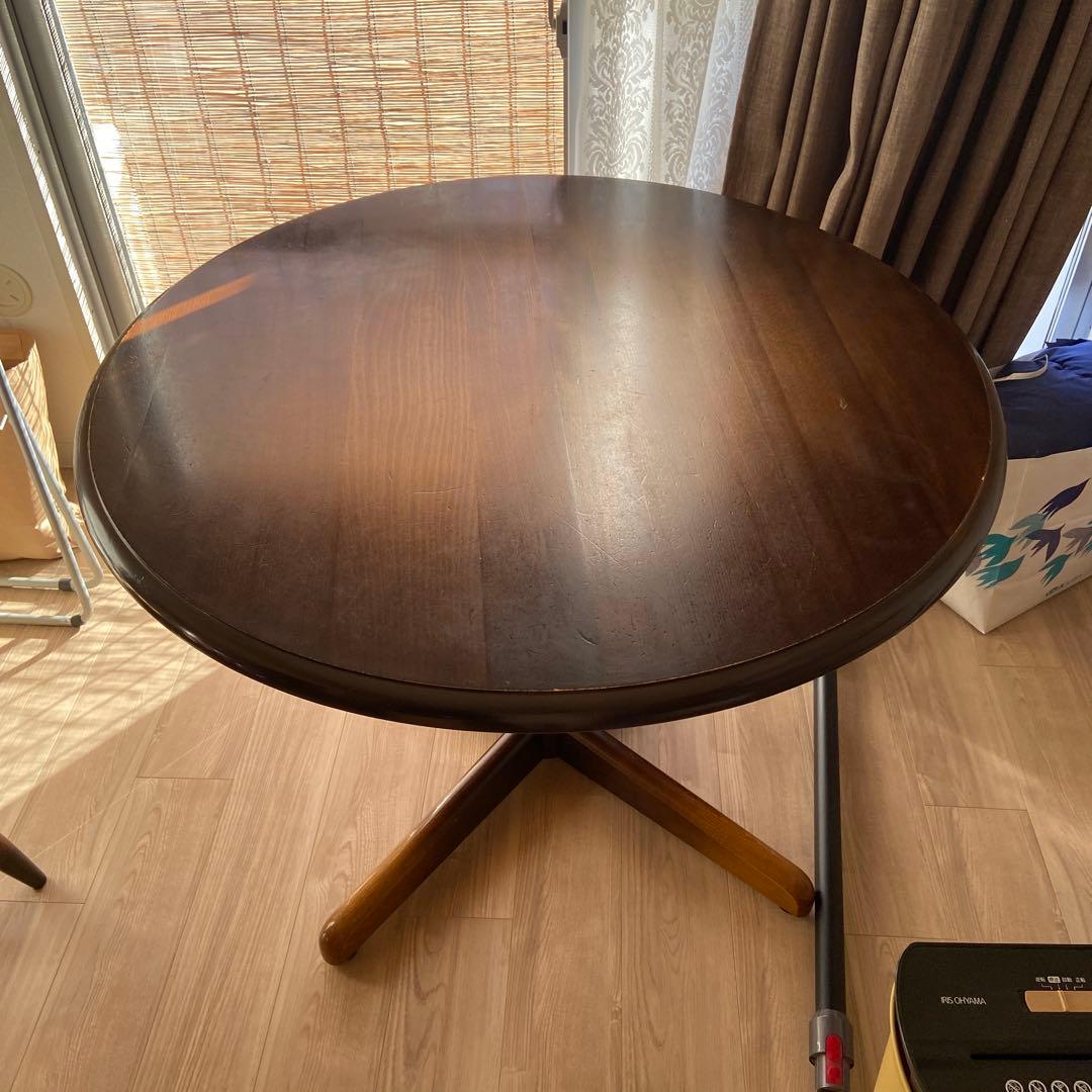 飛騨産業　キツツキマーク　ダイニングテーブル