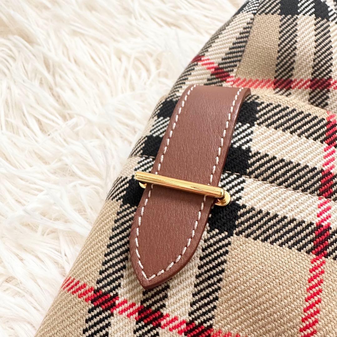 極美品✨️バーバリーロンドン 近年 ノバチェック スカート ベージュ 革ベルト