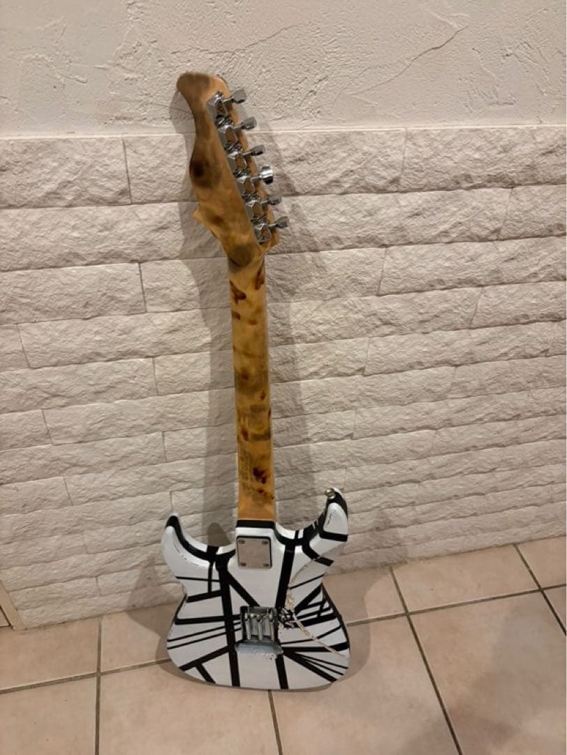 EVH Black and White Stripe 自作ギターレリックカスタム