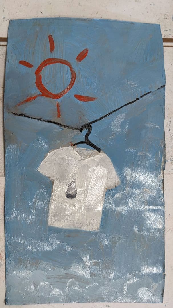 暑い夏tシャツに汗