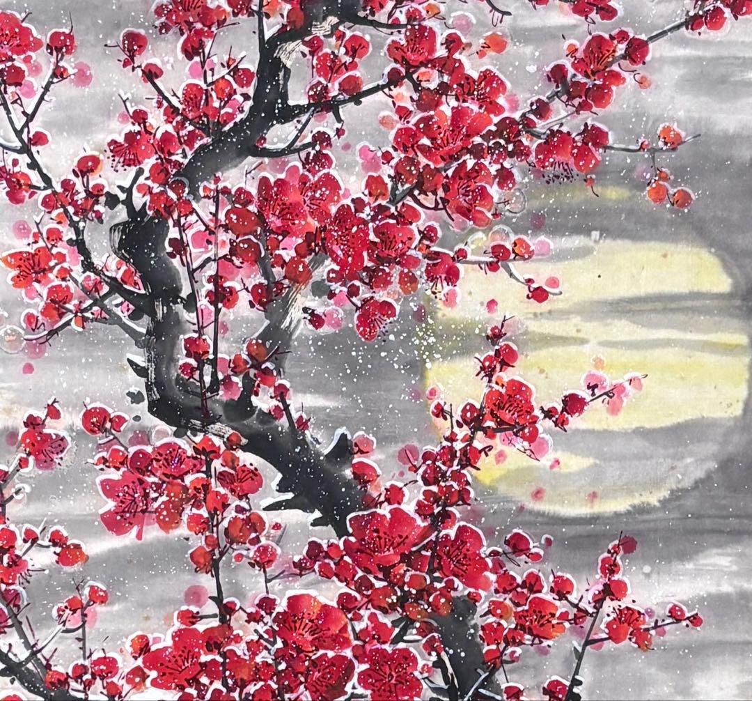 水墨画　掛軸　香遠 王画　中国　絵画　紅梅　梅　箱付　カラー