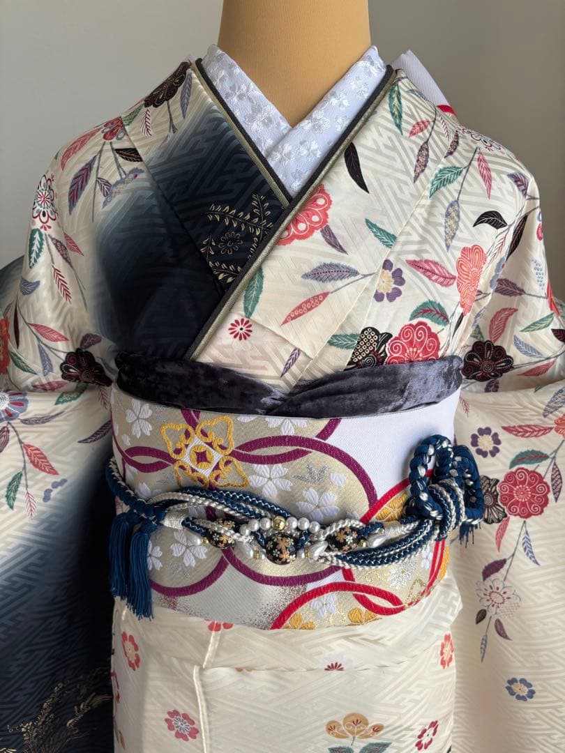 ニコニコ 　　♡ 振袖フルセット（７点）　正絹振袖　成人式　クリーニング済