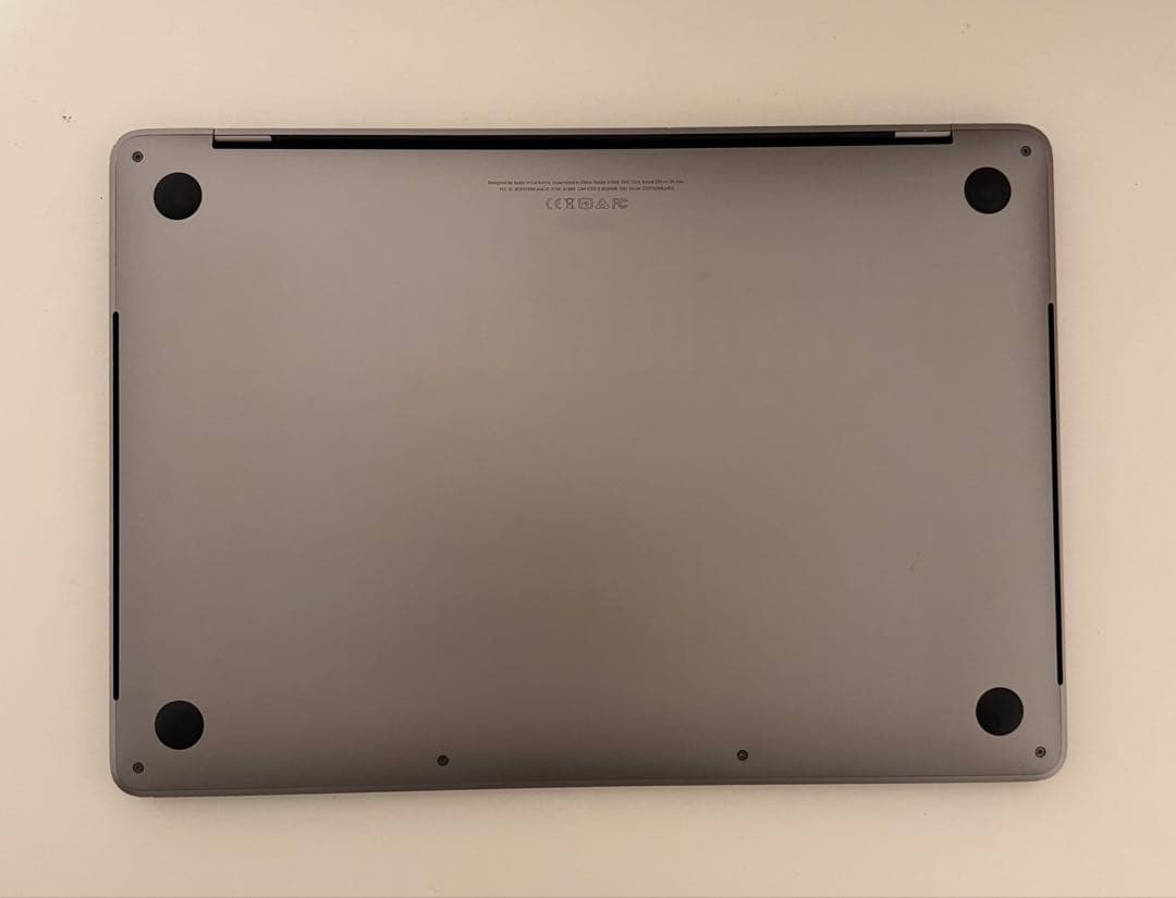 美品 Macbook Pro 2020 13インチ 初期化済