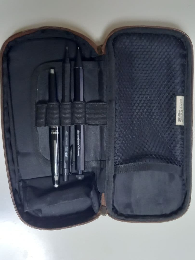 ルンルン筆箱、カヴェコスペシャル、オレンズネロ、ケリー