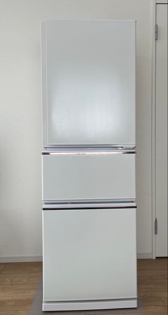 【送料無料】MITSUBISHI 三菱冷蔵庫 MR-CX27E-W 2019年製