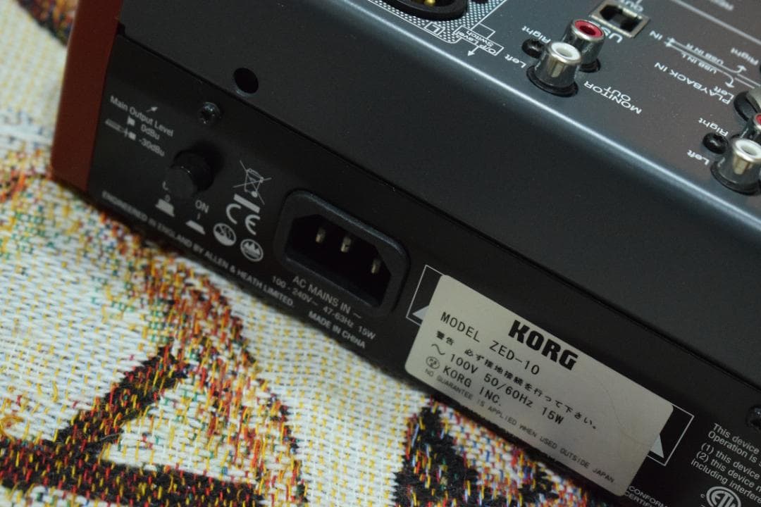 【動作確認済み】ALLEN&HEATH / ZED-10 アナログミキサー