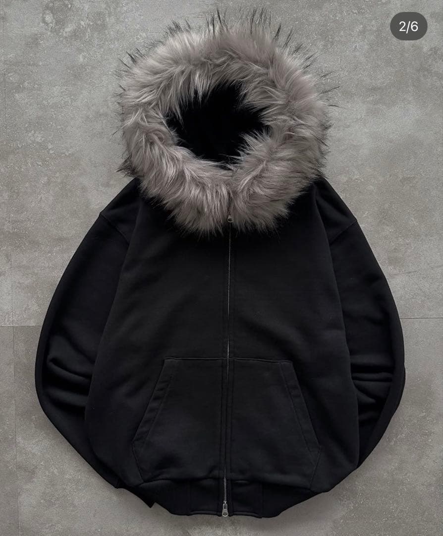 EPNKファー付きブラックジップアップパーカー