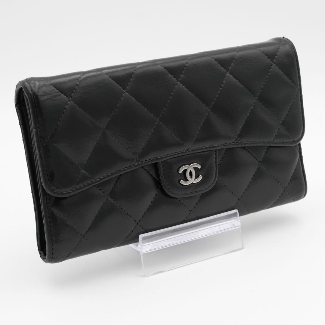 CHANEL シャネル マトラッセ ラムスキン ココマーク 三つ折り長財布