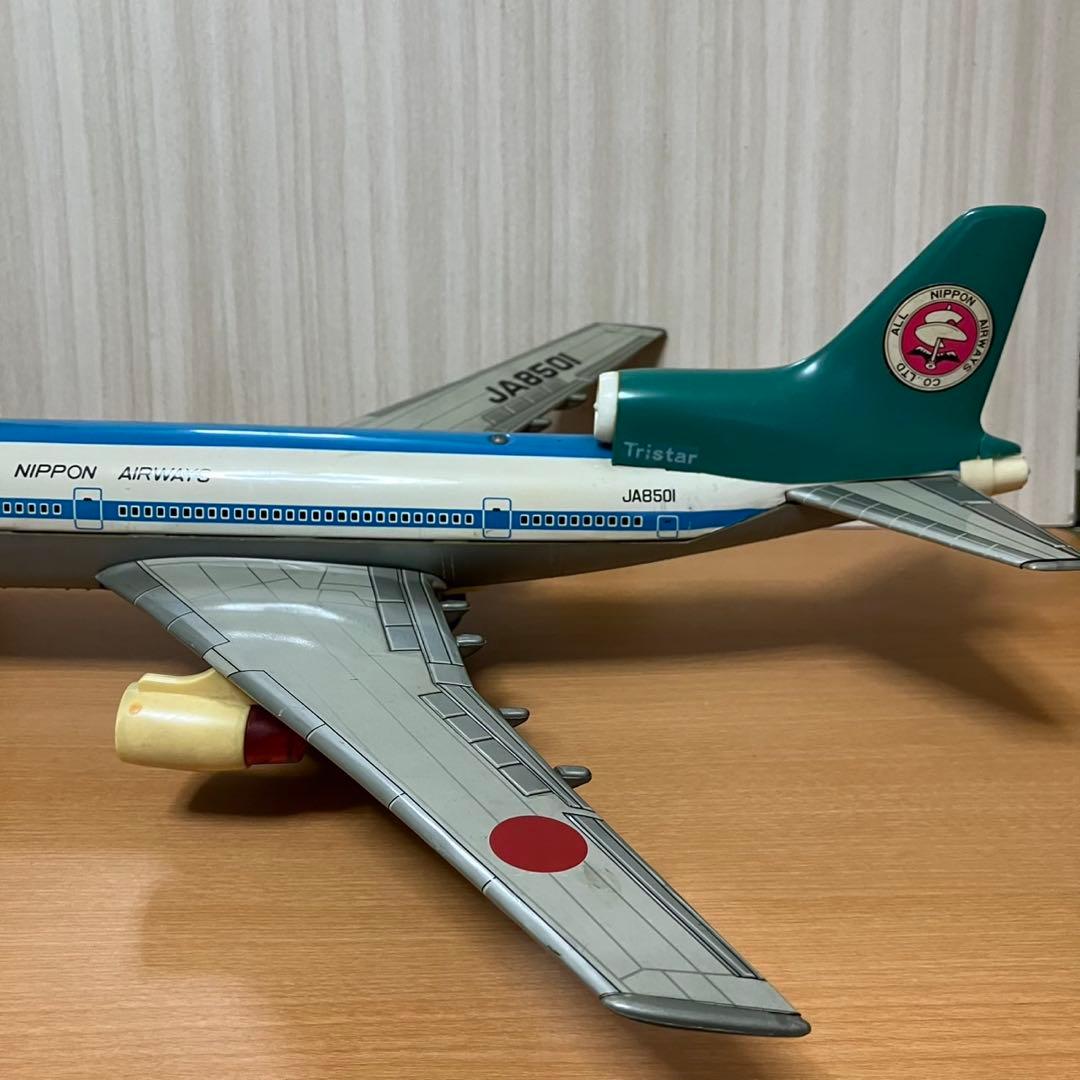 全日空　JA8501 ブリキ　飛行機