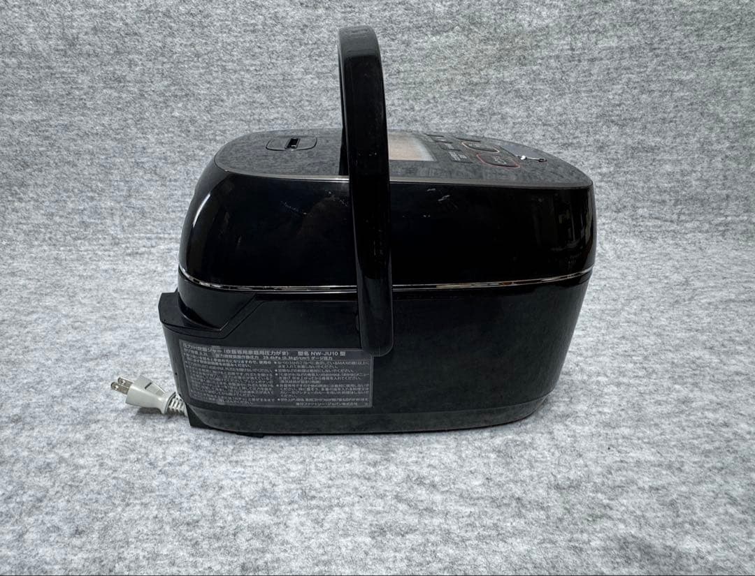 象印圧力炊飯器 NW-JU10