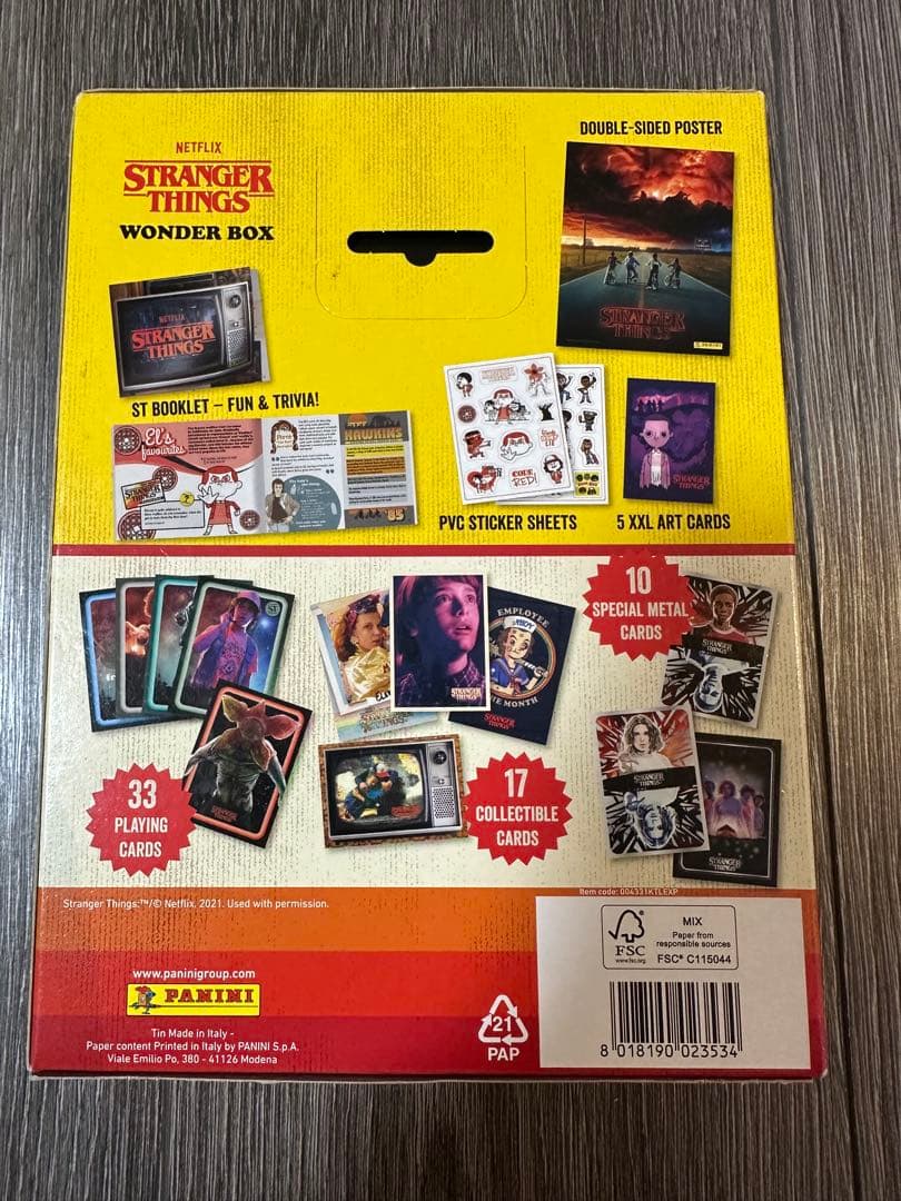 ストレンジャーシングス　panini ワンダーボックス　wonderbox