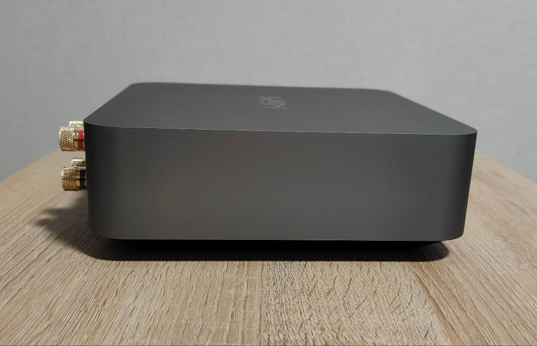 WiiM Amp Pro ダークグレー