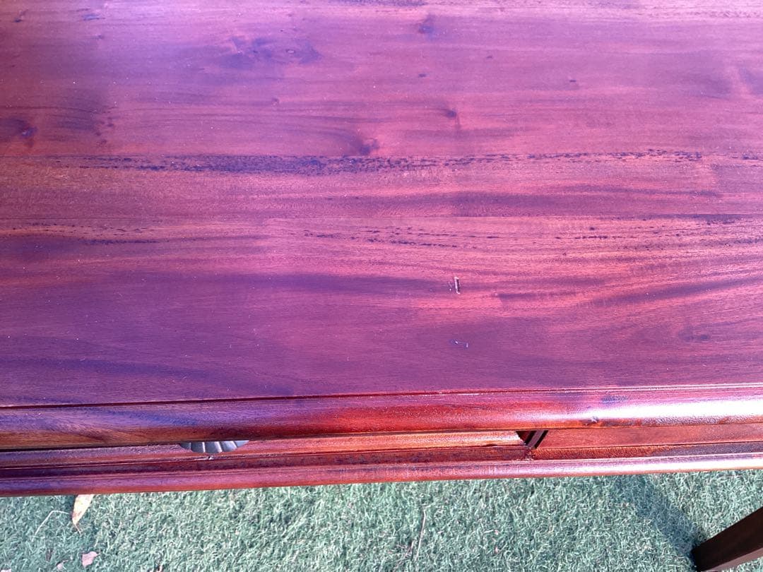 [梅村千恵美] アンティーク調　ダイニングテーブル　マホガニー