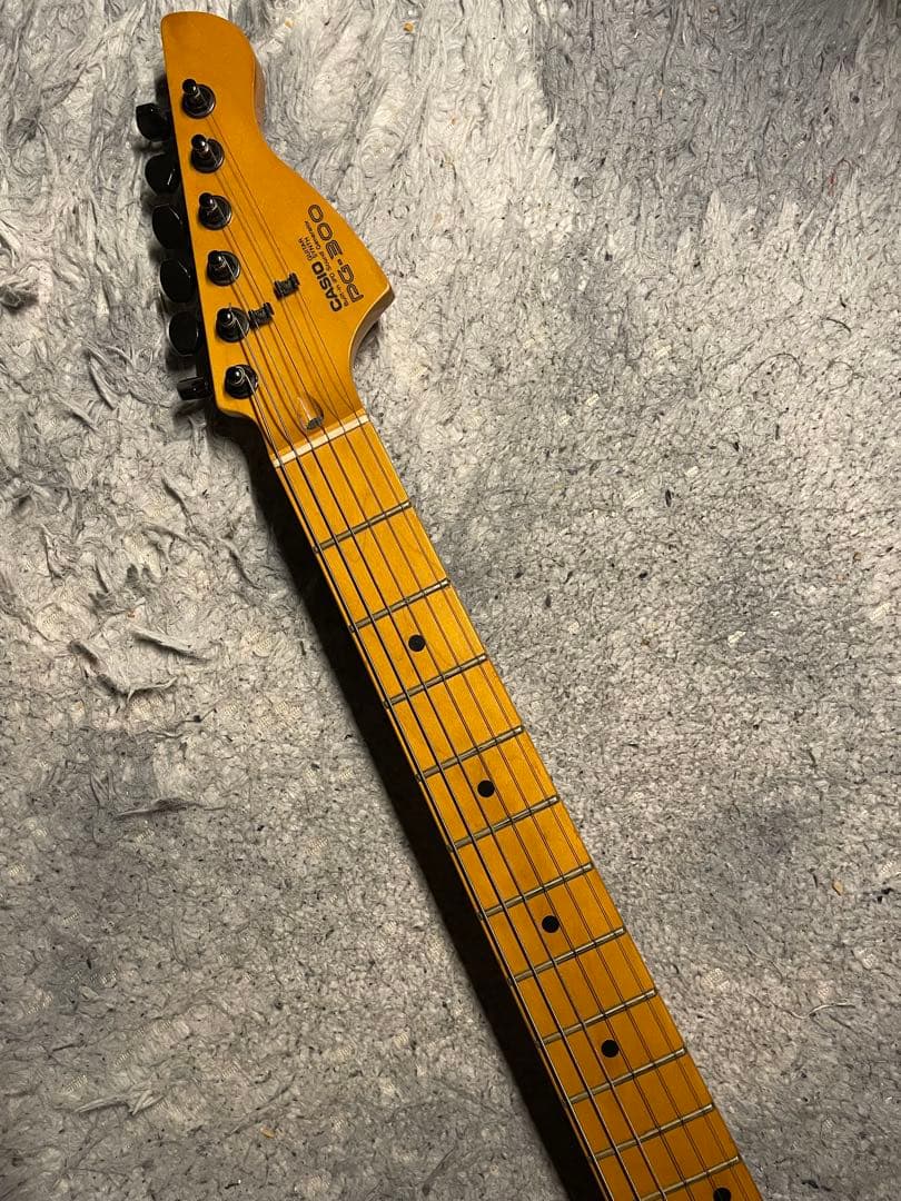 CASIOシンセギターPG300