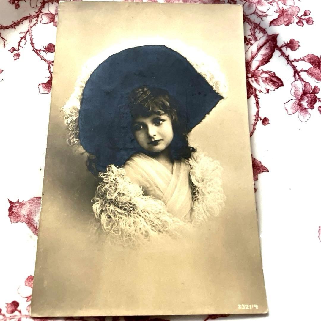 フランスアンティークポストカード　美しいサラちゃん