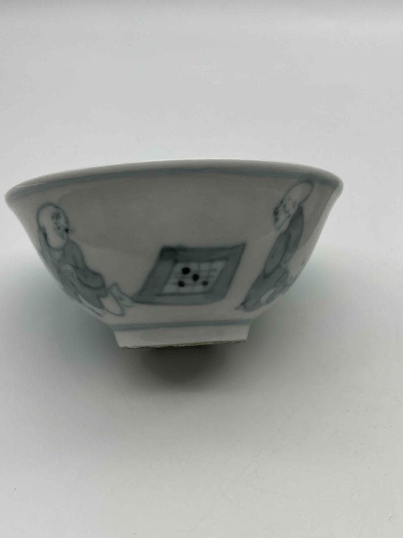 明天啓時代【天啓年製】在銘染付「貴」字紋唐子高士囲碁山水文碗一対(C-52)