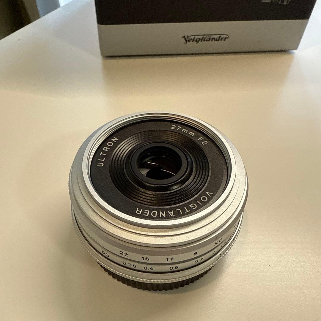 Voigtländer Ultron 27mm F2 レンズ　フォクトレンダー