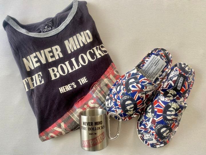 SEX PISTOLS スリッパ&ステンレスマグ&カットソー　セット