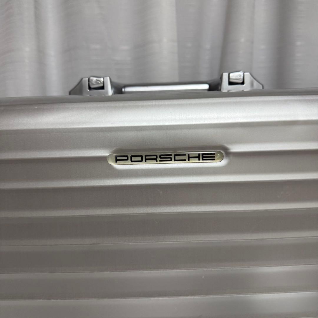 ⭐️極美品⭐️リモワ　ポルシェ　トパーズ　アタッシュケース　アルミ　シルバー　限定