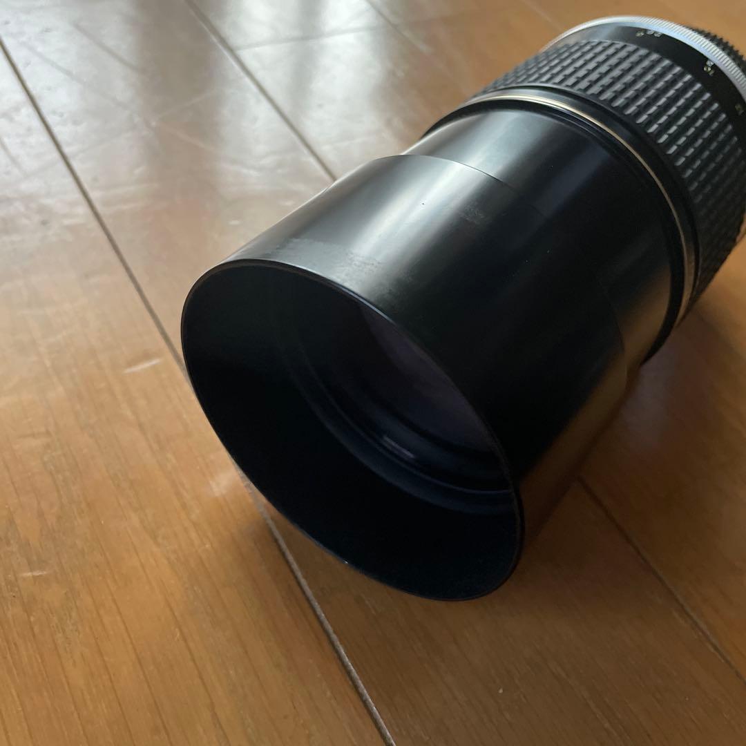 Nikon 180mmレンズ f/2.8