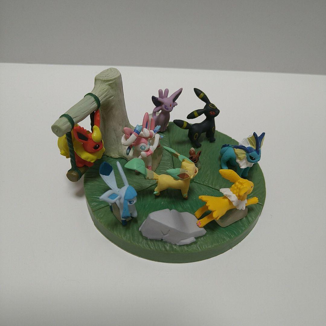 【匿名配送】立体ポケモン図鑑BW MOVIE 16th ver イーブイフレンズ