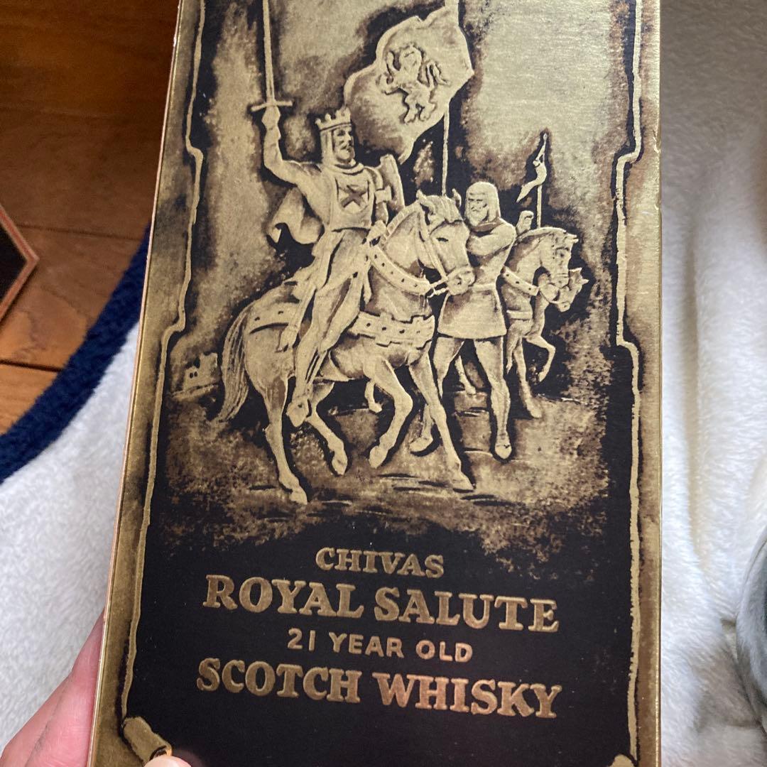  Salute 21年 ブレンデッドスコッチウイスキー（巾着付き）