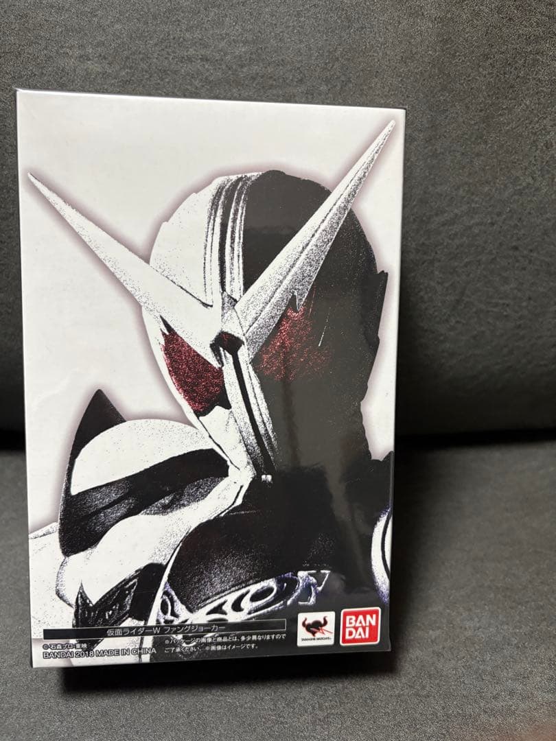 S.h.figuarts 仮面ライダーダブル　ファングジョーカー　真骨彫