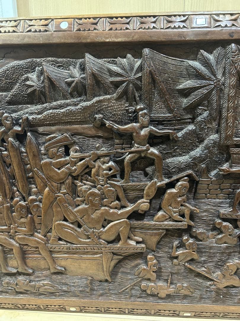 ストーリーボード　パラオ国立美術館購入　木彫り