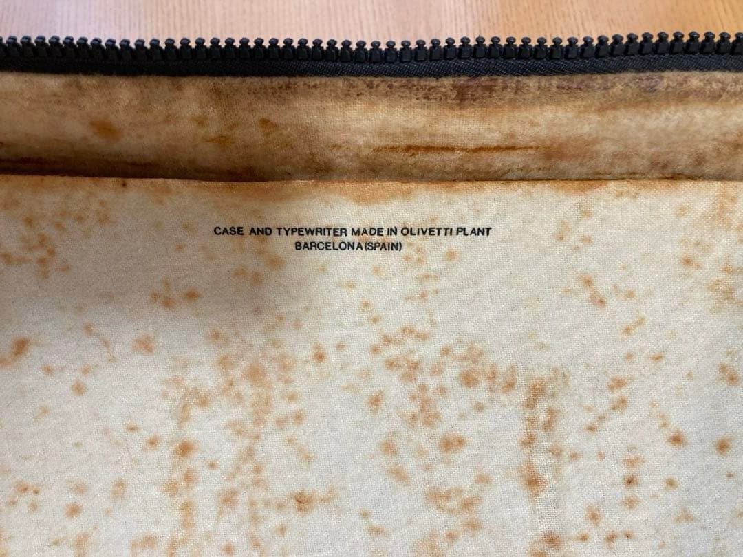 オリベッティ　レッテラ32 oliveti lettera32