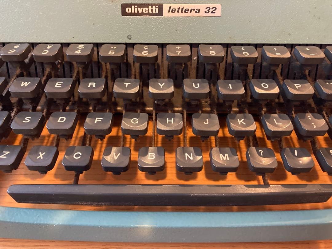 オリベッティ　レッテラ32 oliveti lettera32