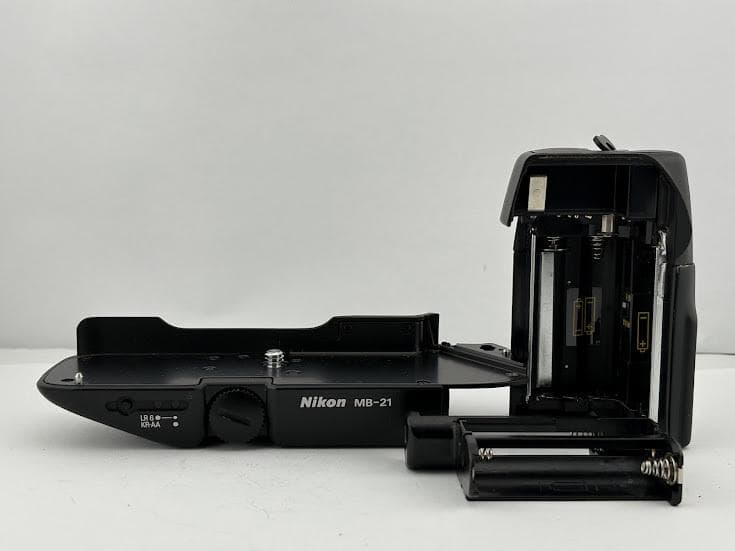 ★美品★ニコンF4S ボディ/ DP-20 / NIKON MB-21