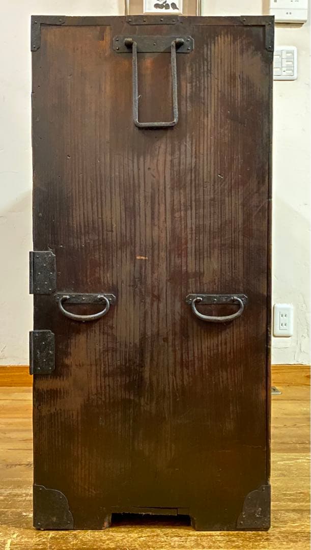 骨董の仙台箪笥　アンティークチェスト　鍵有り