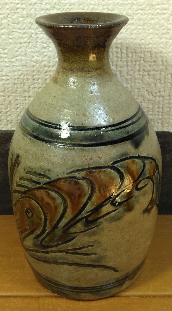 人間国宝 金城次郎 海老魚紋徳利 栞 共箱 美品 壺屋焼 壷屋焼 笑魚 やちむん