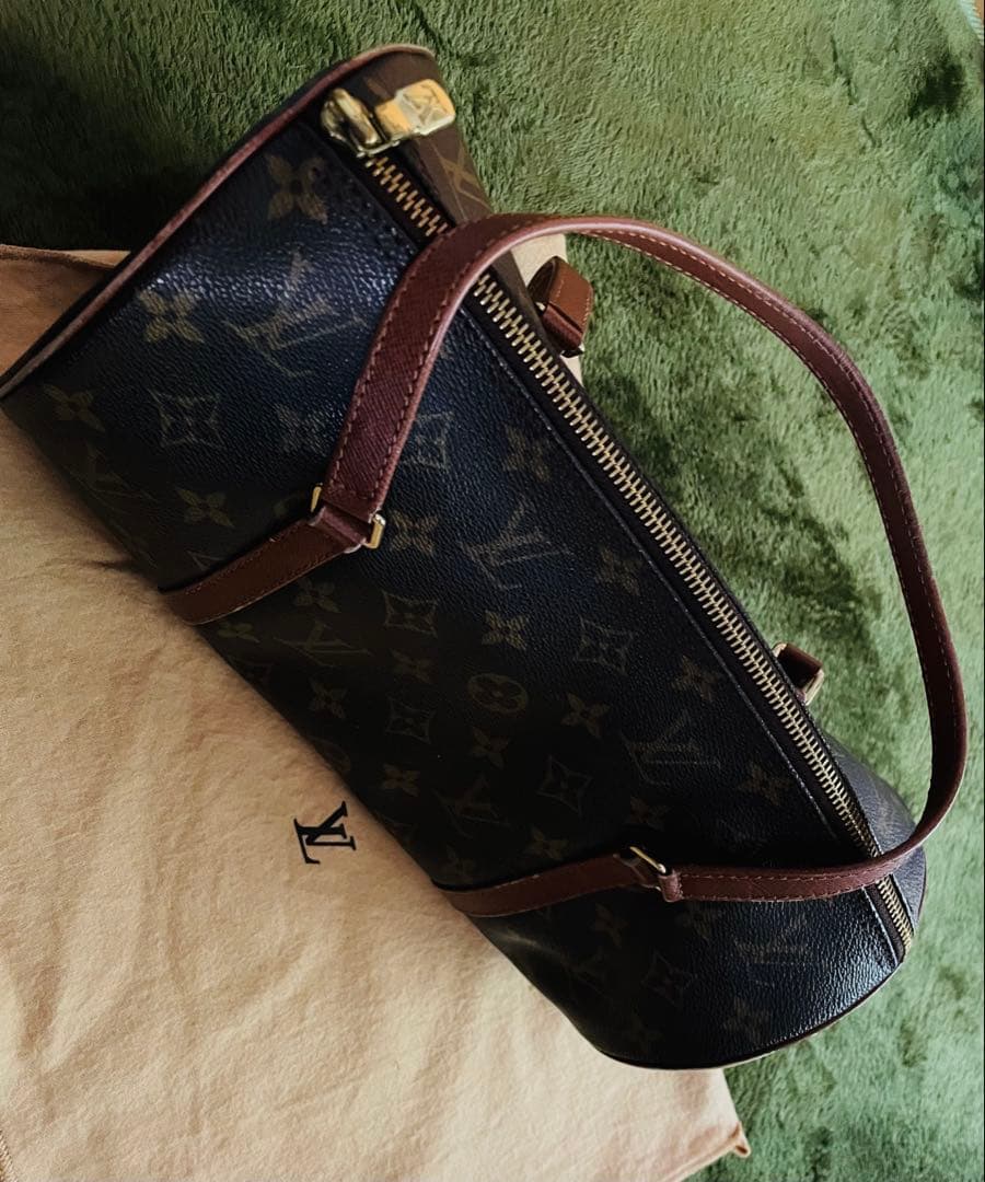 お値下げ中！ルイヴィトン パピヨン30