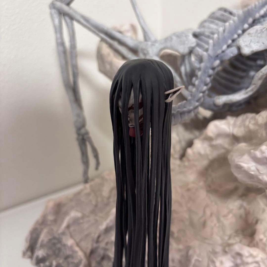 進撃の巨人 一番くじ ラストワン賞 終尾の巨人 MEGAIMPACT フィギュア