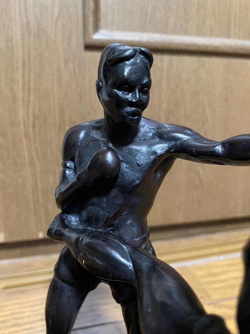 ムエタイ　キックボクシング　象　樹脂製