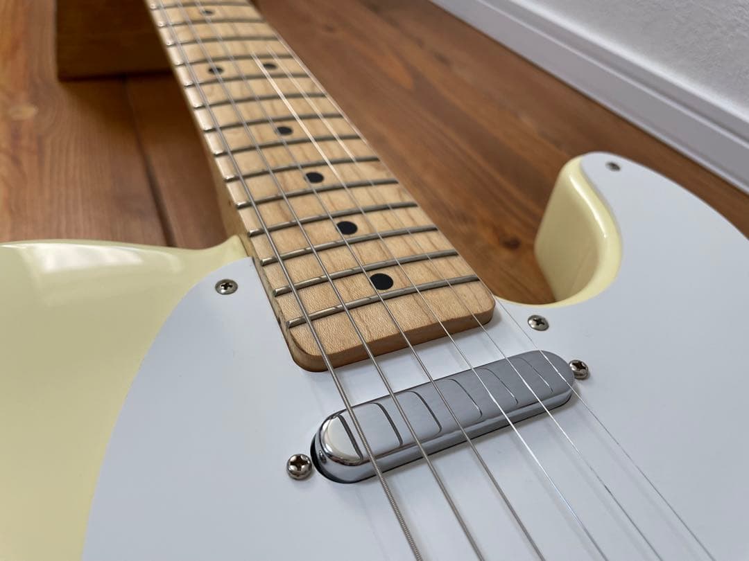 Fender Japan テレキャスター　Rシリアル　アイボリー　フェンダー