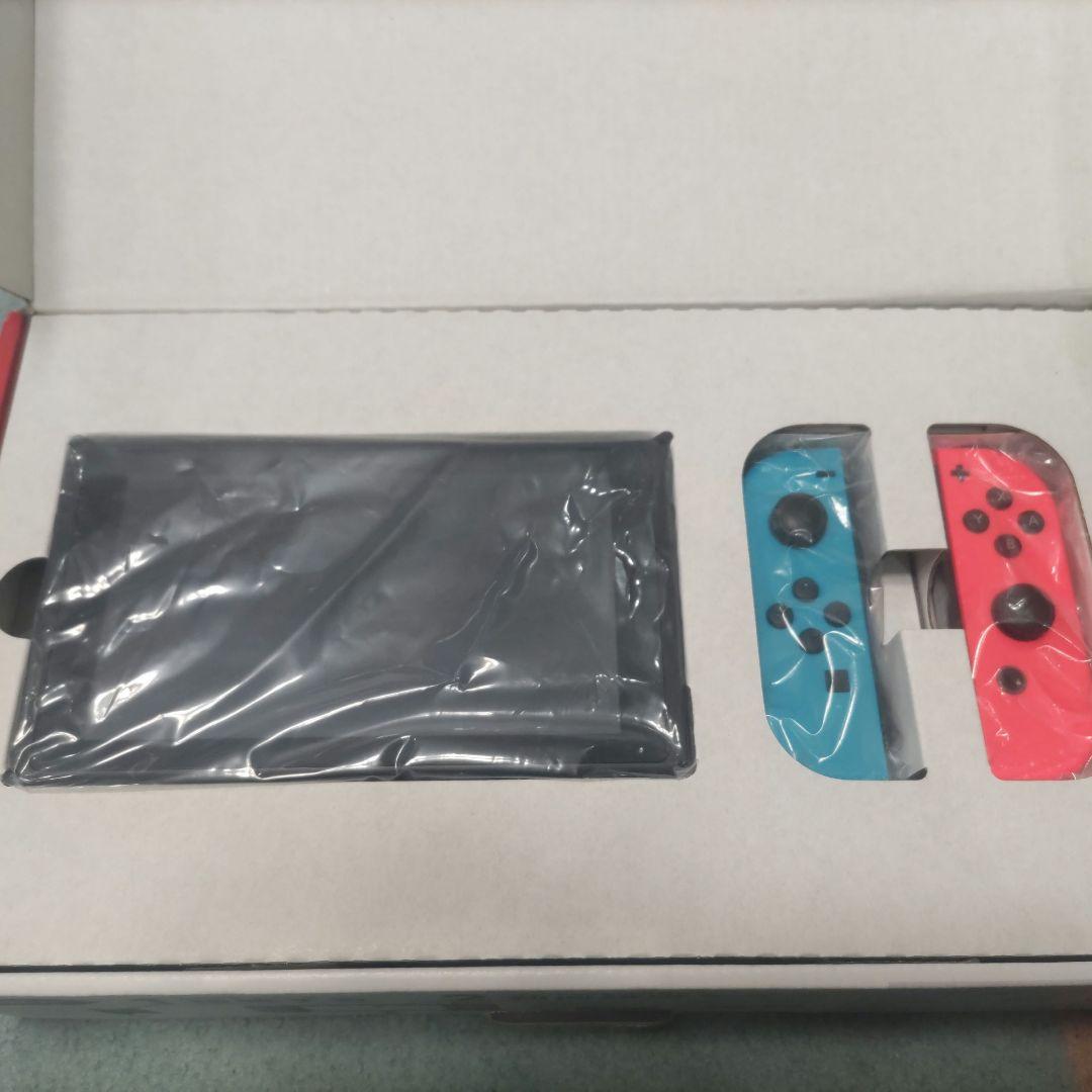 Nintendo Switch ネオンブルー.レッド　マリオケース付属
