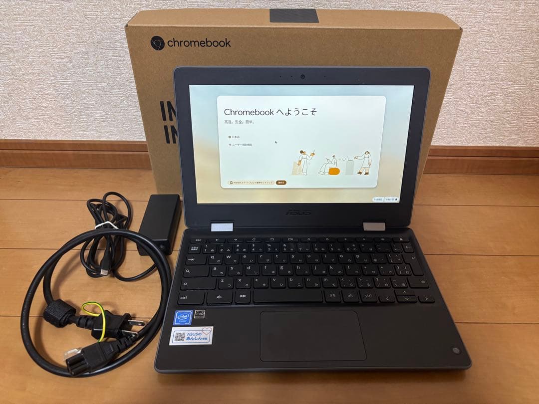 Chromebook本体 ASUS Chromebook C214M