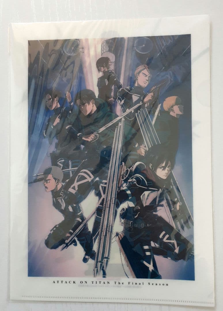 進撃の巨人　クリアファイル