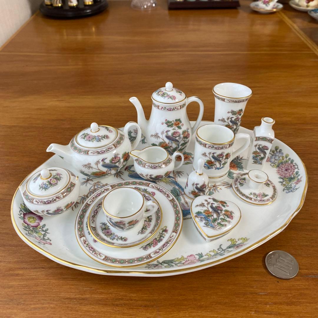 ウェッジウッド　クタニクレーン　ミニチュアセット　黒壺　14ピース