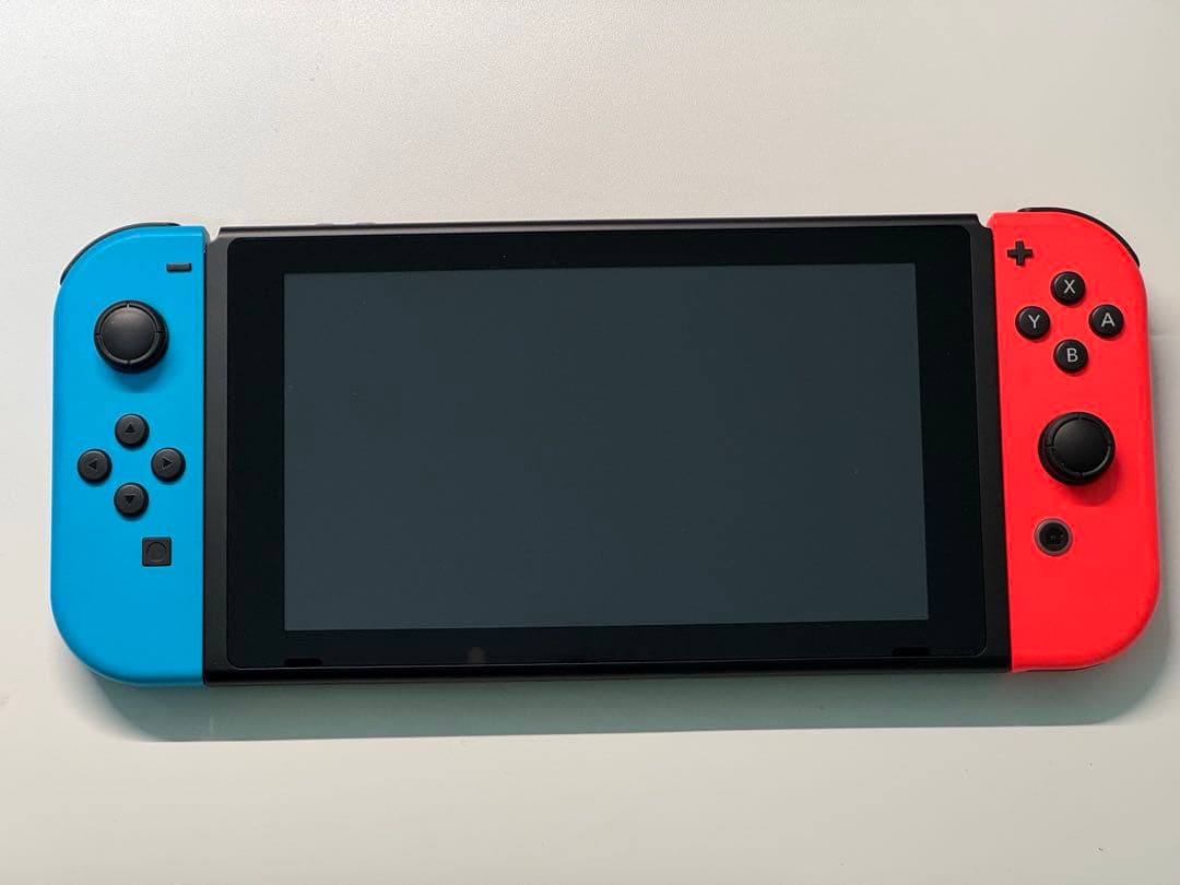 【即日発送可】nintendo switch 本体 32GBメモリー付き